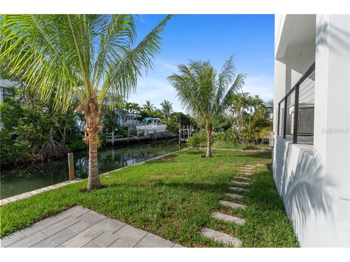 530 De Narvaez Drive Longboat Key FL 34228 A4669195 image72