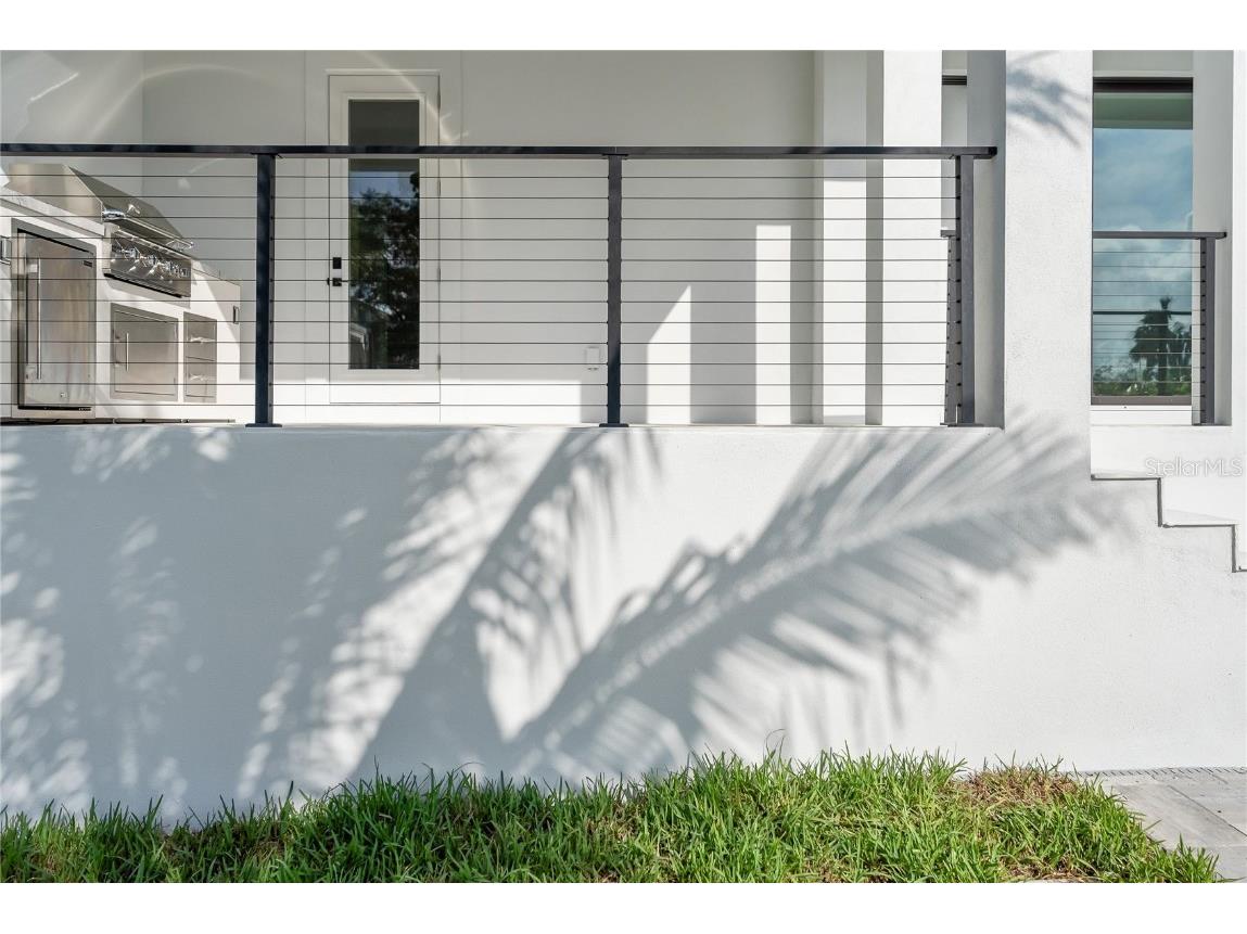 530 De Narvaez Drive Longboat Key FL 34228 A4669195 image80