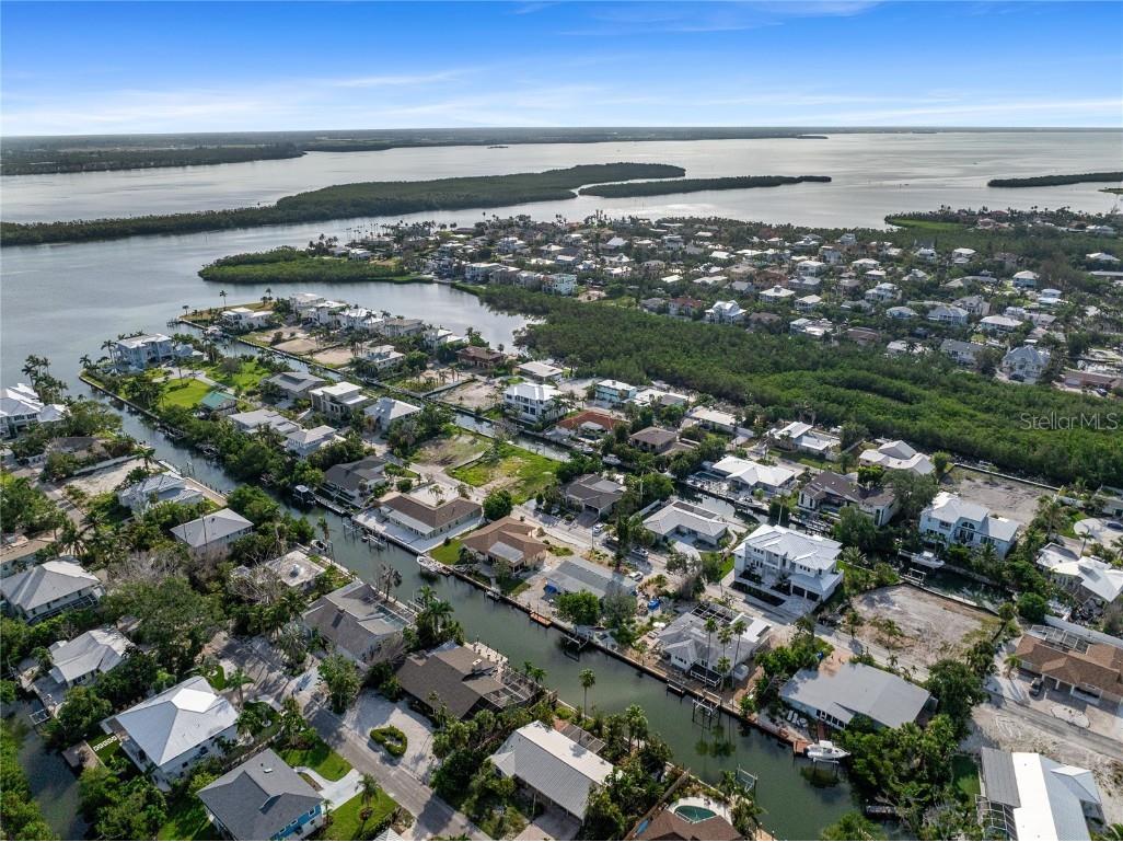 530 De Narvaez Drive Longboat Key FL 34228 A4669195 image89