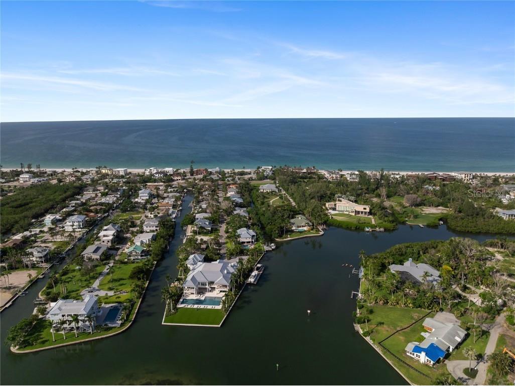 530 De Narvaez Drive Longboat Key FL 34228 A4669195 image94