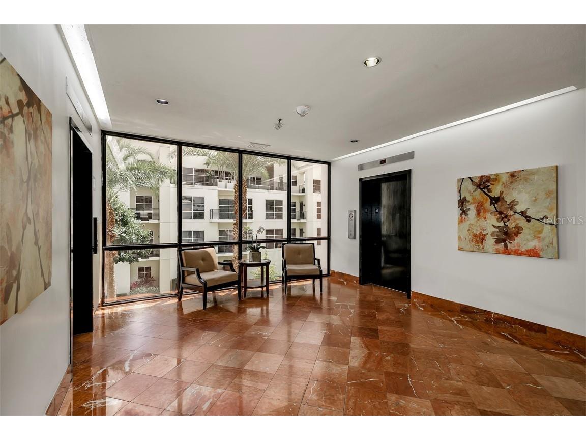 530 E Central Boulevard #1901 Orlando FL 32801 O6305060 image13