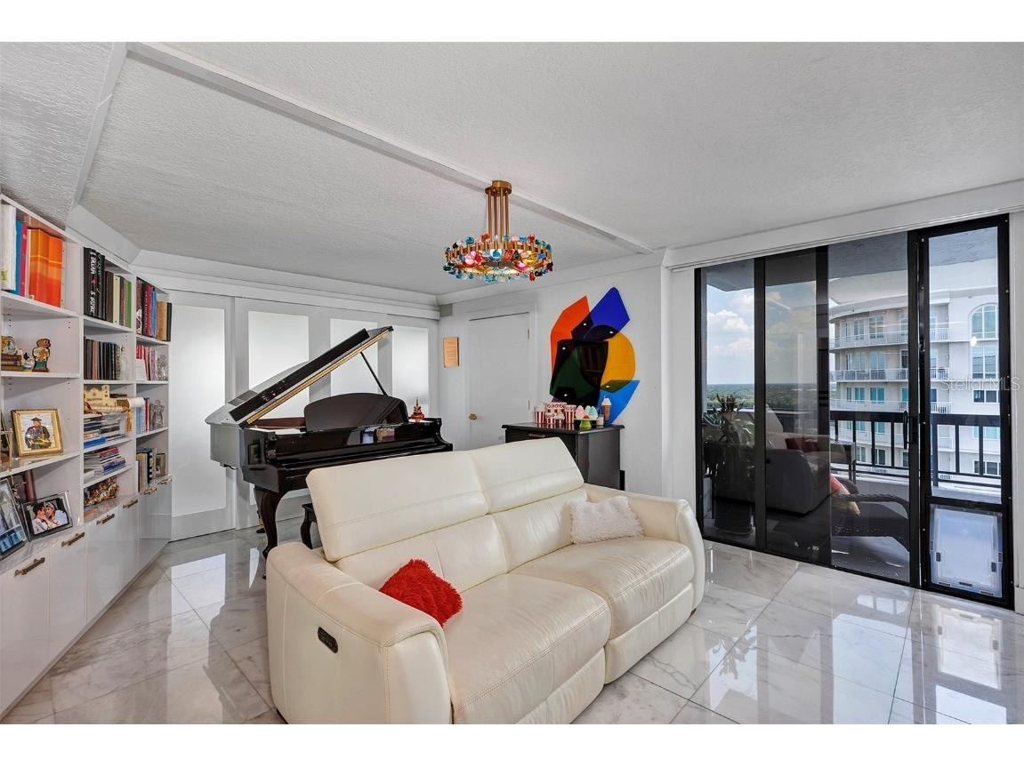 530 E Central Boulevard #1901 Orlando FL 32801 O6305060 image20