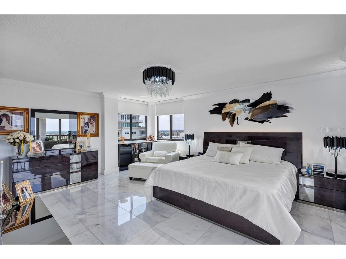 530 E Central Boulevard #1901 Orlando FL 32801 O6305060 image35