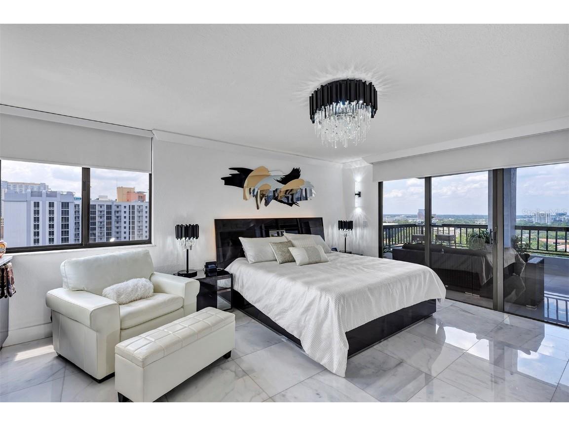 530 E Central Boulevard #1901 Orlando FL 32801 O6305060 image36