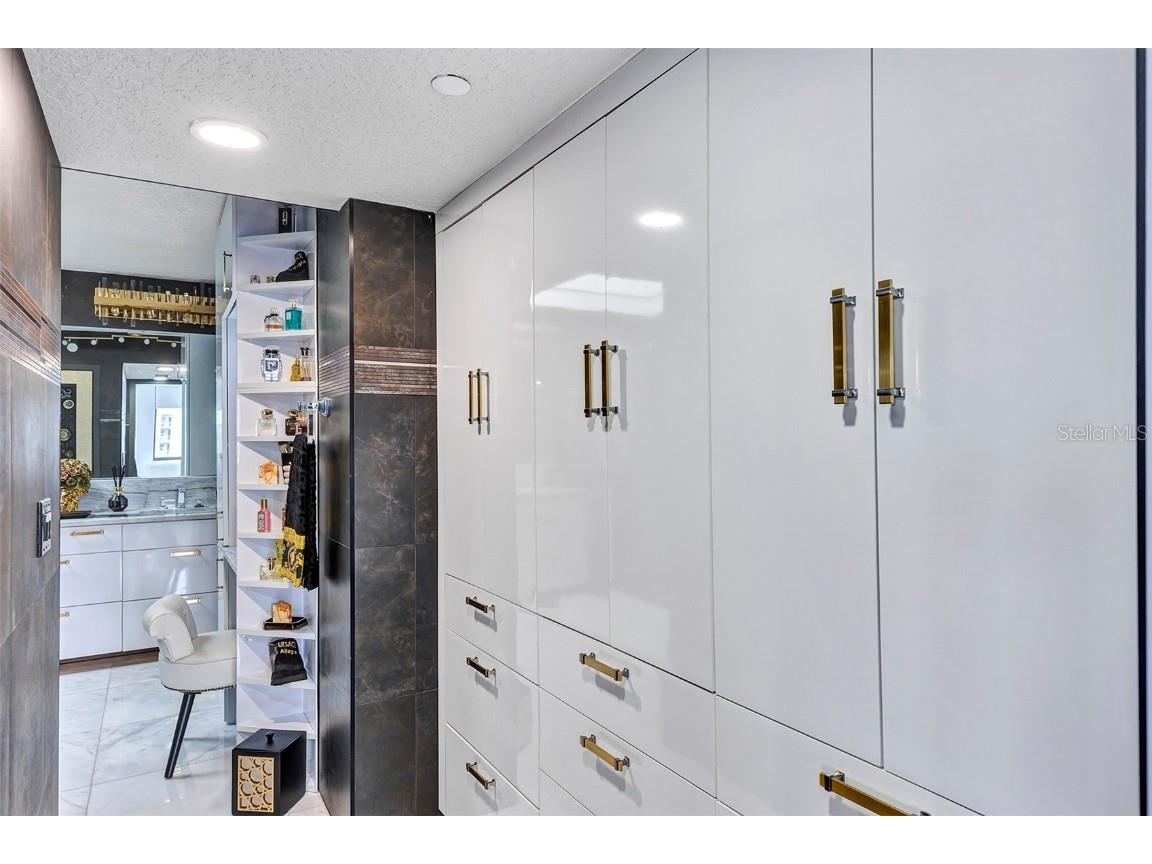 530 E Central Boulevard #1901 Orlando FL 32801 O6305060 image38