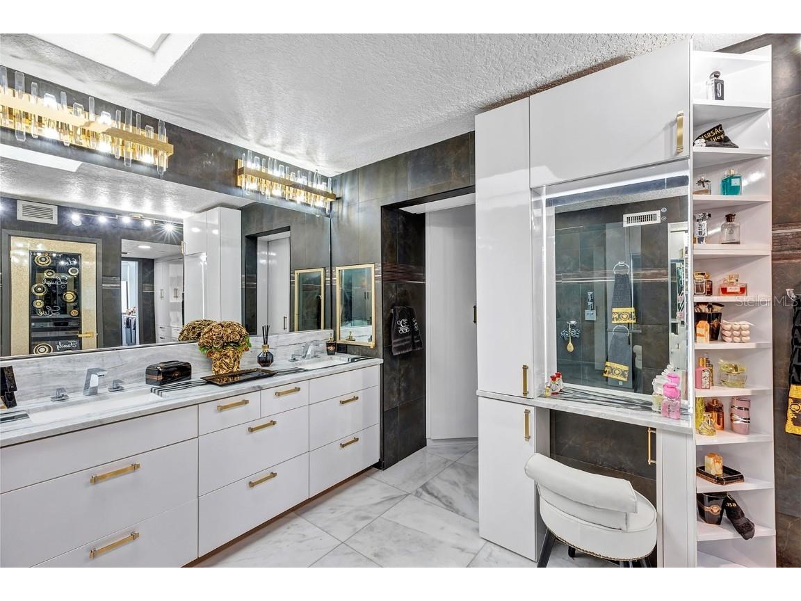 530 E Central Boulevard #1901 Orlando FL 32801 O6305060 image39