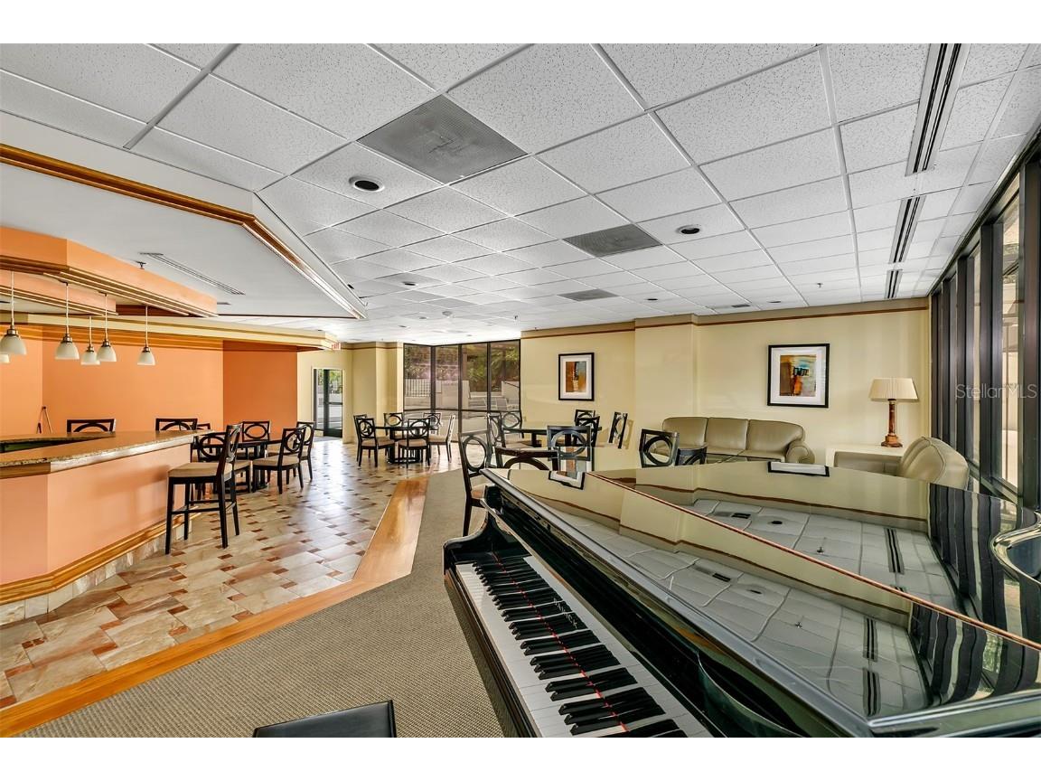 530 E Central Boulevard #1901 Orlando FL 32801 O6305060 image4