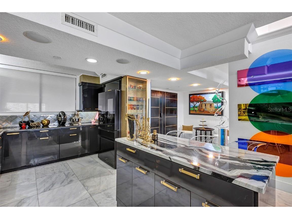 530 E Central Boulevard #1901 Orlando FL 32801 O6305060 image48