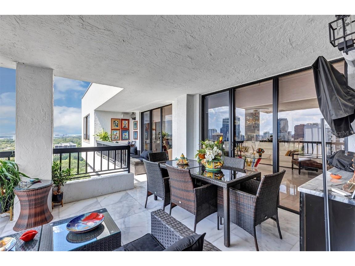 530 E Central Boulevard #1901 Orlando FL 32801 O6305060 image65