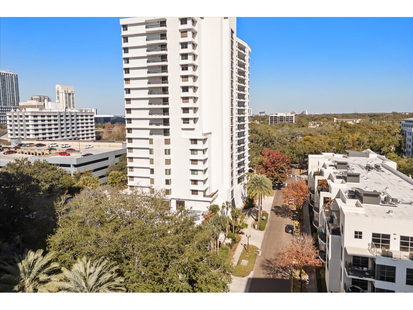 530 E Central Boulevard #1901 Orlando FL 32801 - LAKE EOLA O6383408 image1