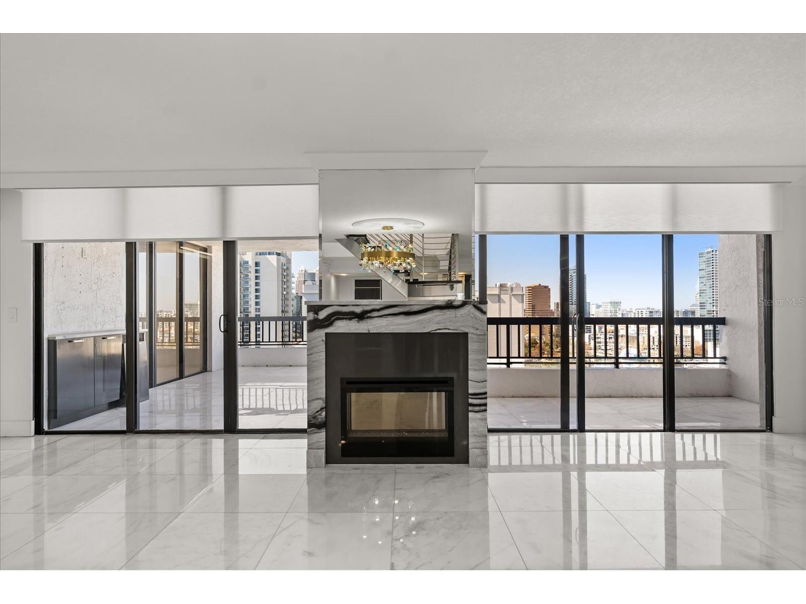 530 E Central Boulevard #1901 Orlando FL 32801 - LAKE EOLA O6383408 image11