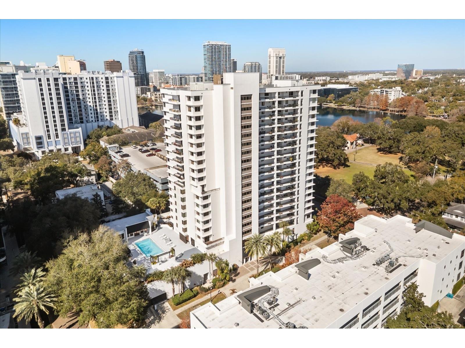 530 E Central Boulevard #1901 Orlando FL 32801 - LAKE EOLA O6383408 image2
