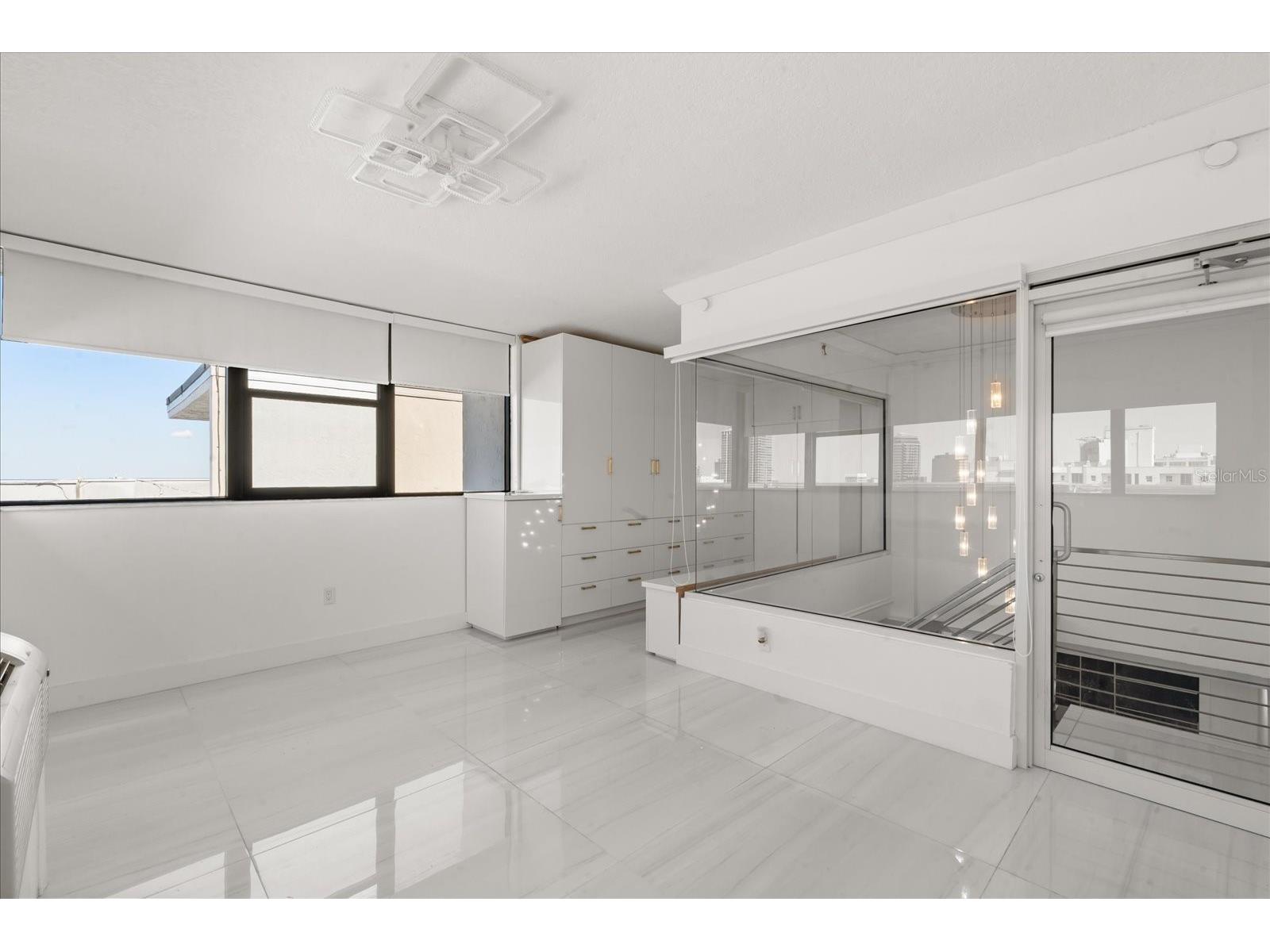 530 E Central Boulevard #1901 Orlando FL 32801 - LAKE EOLA O6383408 image25