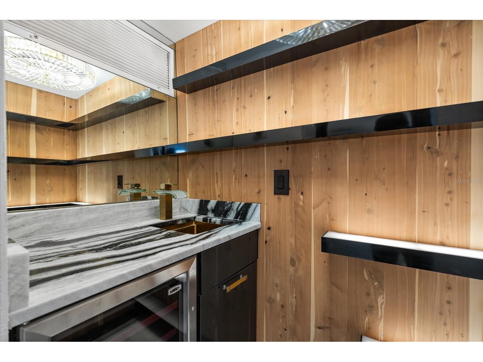 530 E Central Boulevard #1901 Orlando FL 32801 - LAKE EOLA O6383408 image34