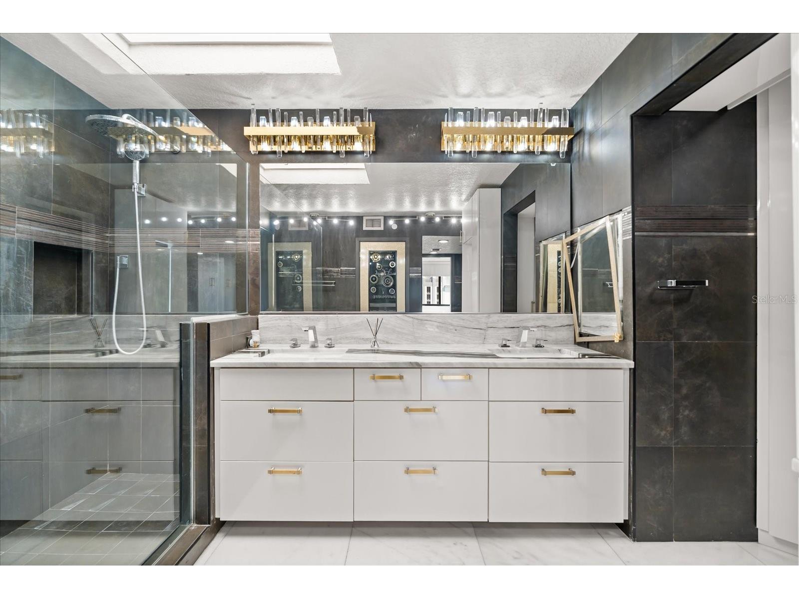 530 E Central Boulevard #1901 Orlando FL 32801 - LAKE EOLA O6383408 image39