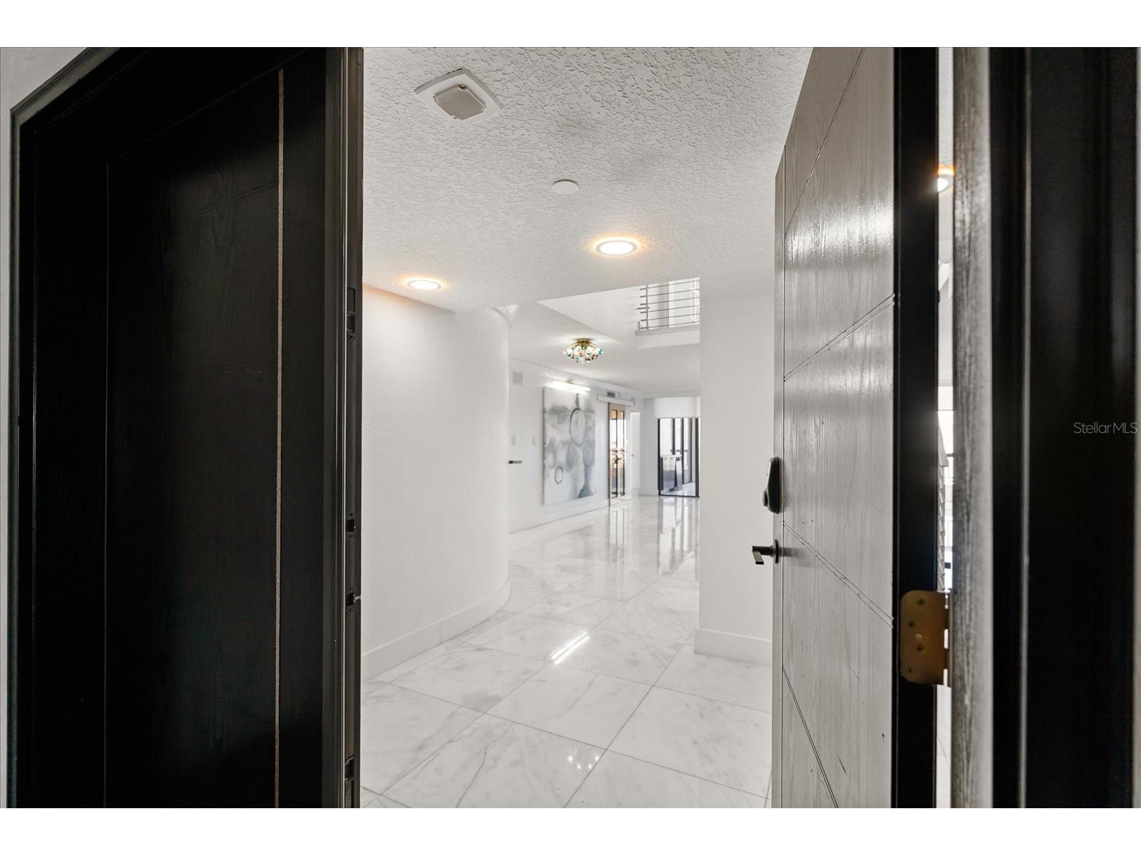 530 E Central Boulevard #1901 Orlando FL 32801 - LAKE EOLA O6383408 image6