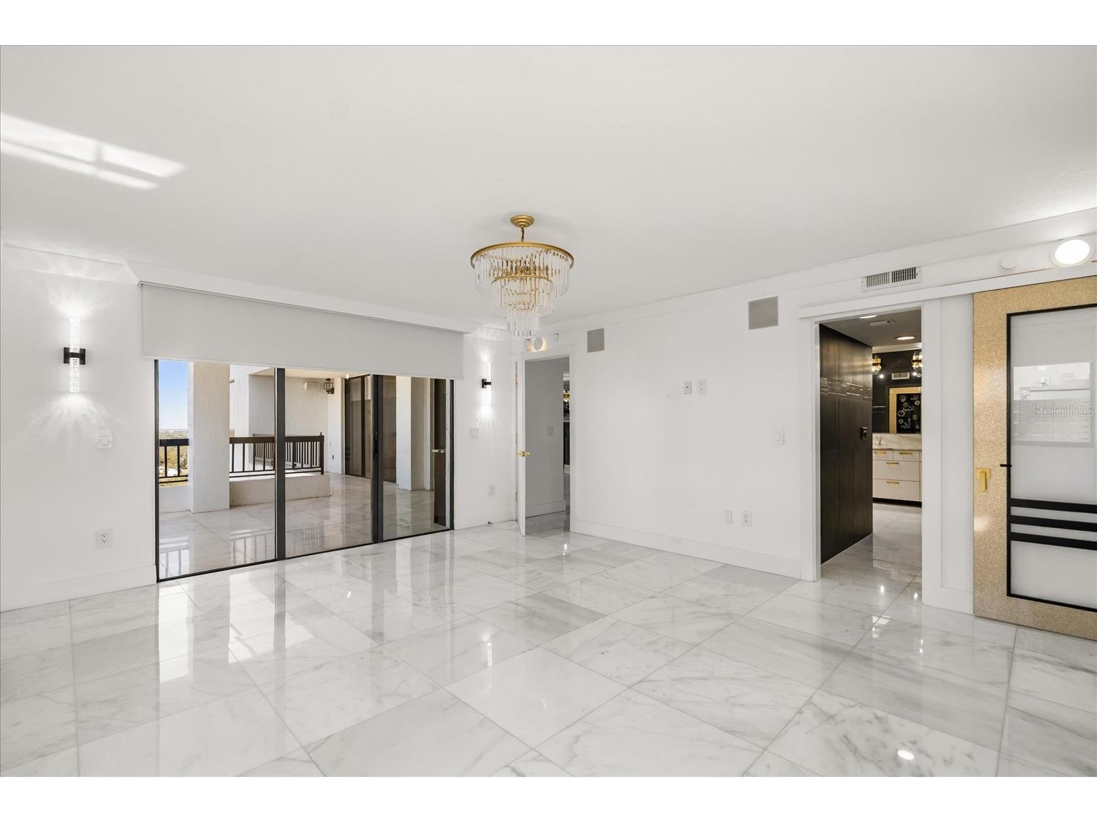 530 E Central Boulevard #1901 Orlando FL 32801 - LAKE EOLA O6383408 image9