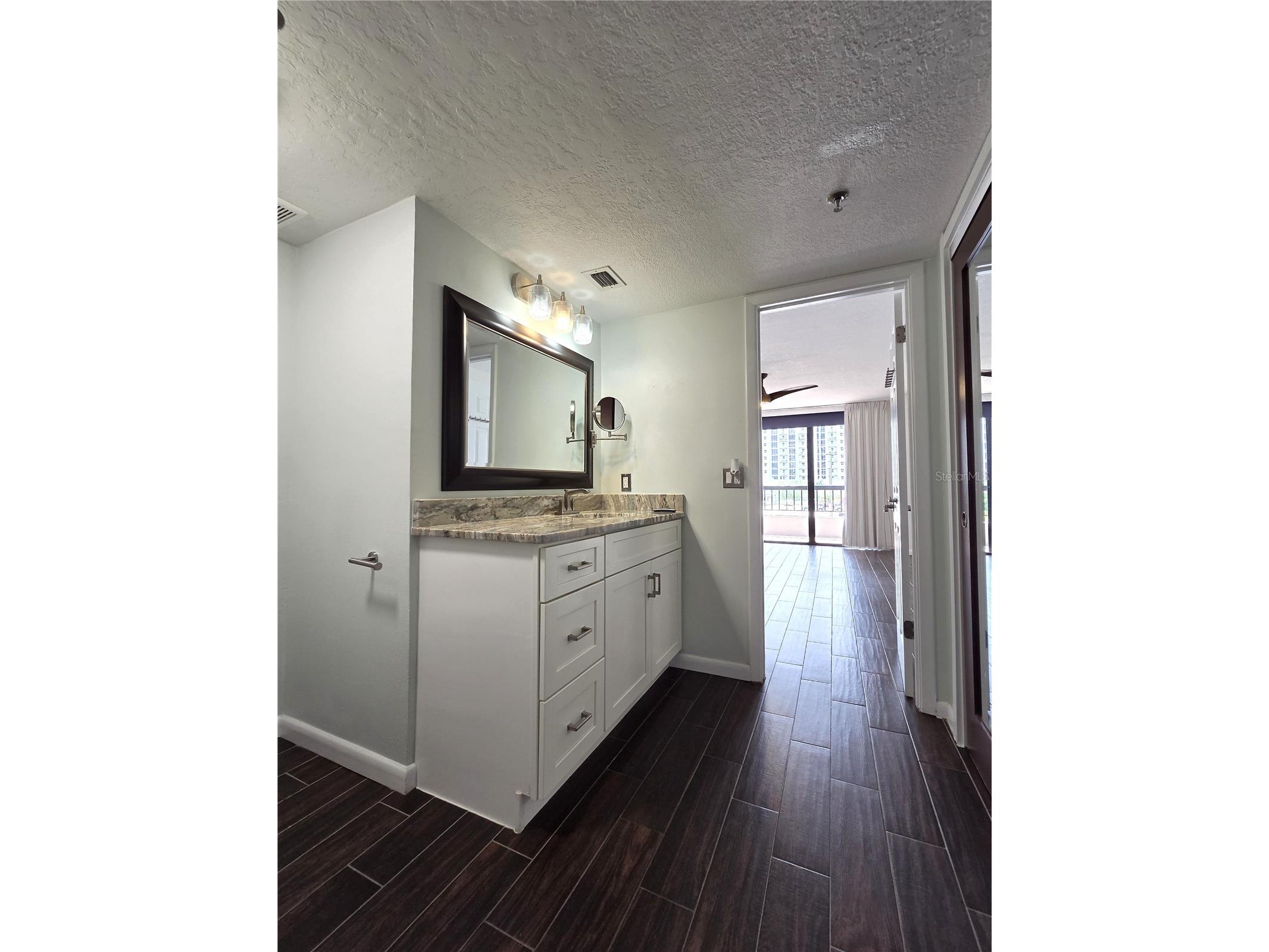 530 E Central Boulevard #604 Orlando FL 32801 O6409031 image22