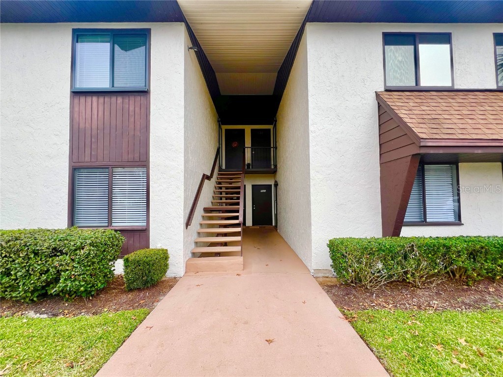 530 Fairways Circle #B Ocala FL 34472 OM671283 image1