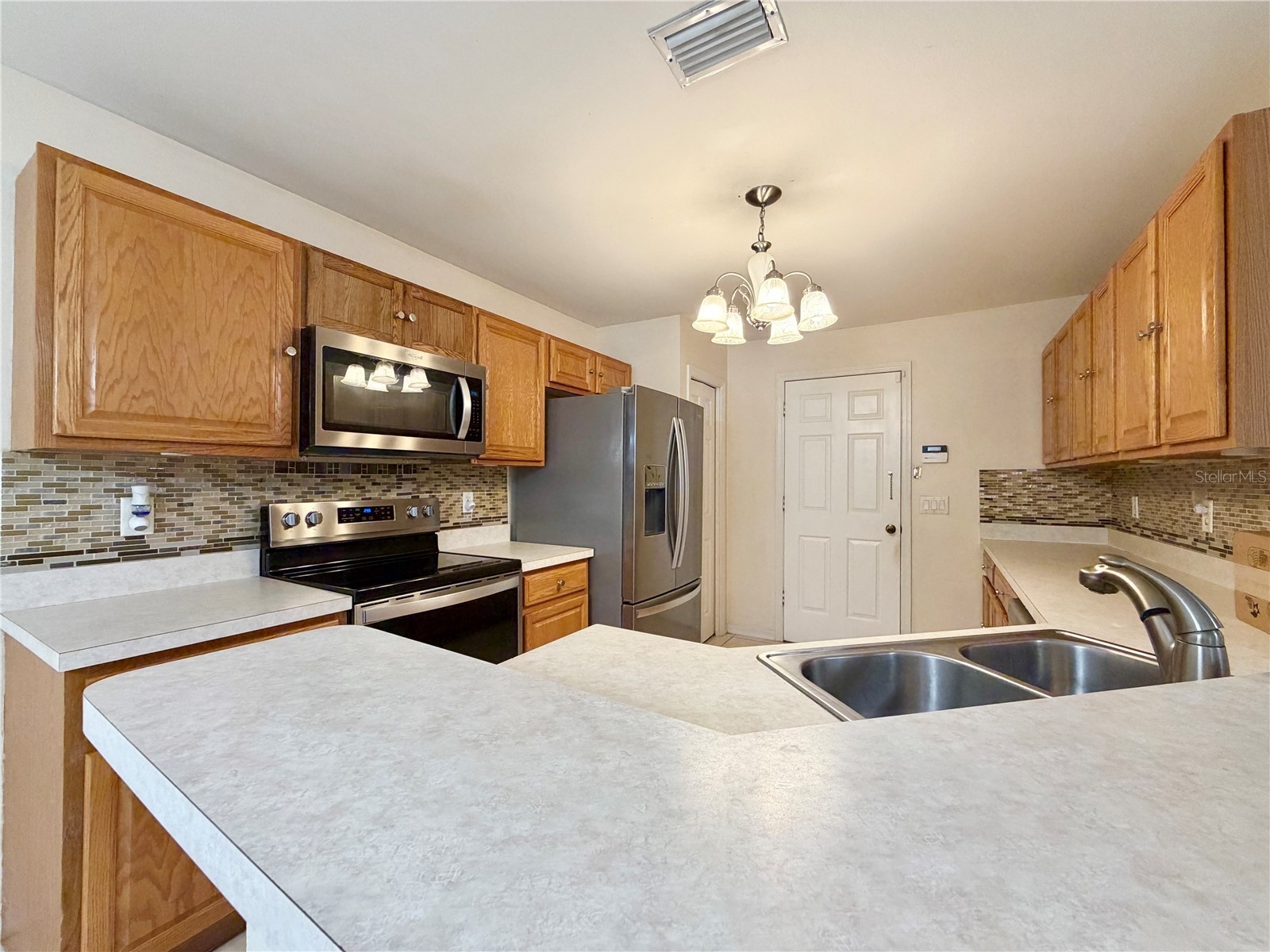530 Finch Lane Kissimmee FL 34759 O6394173 image9