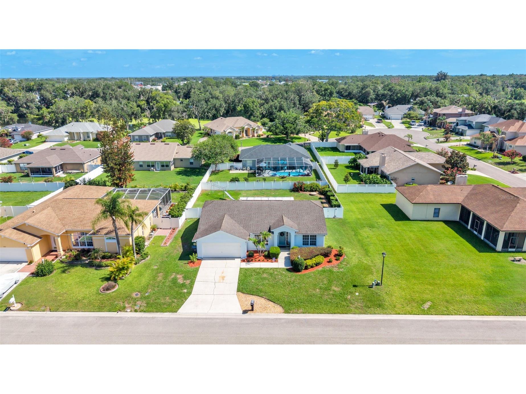 530 Jessanda Way Lakeland FL 33813 L4962882 image40