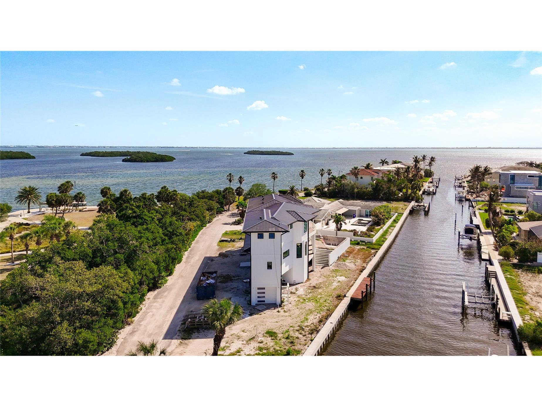 530 Jessmyth Drive Longboat Key FL 34228 A4691731 image2