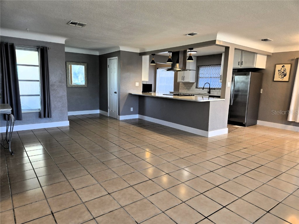 530 Lillian Drive Madeira Beach FL 33708 - BOCA CIEGA BAY TB8441654 image3