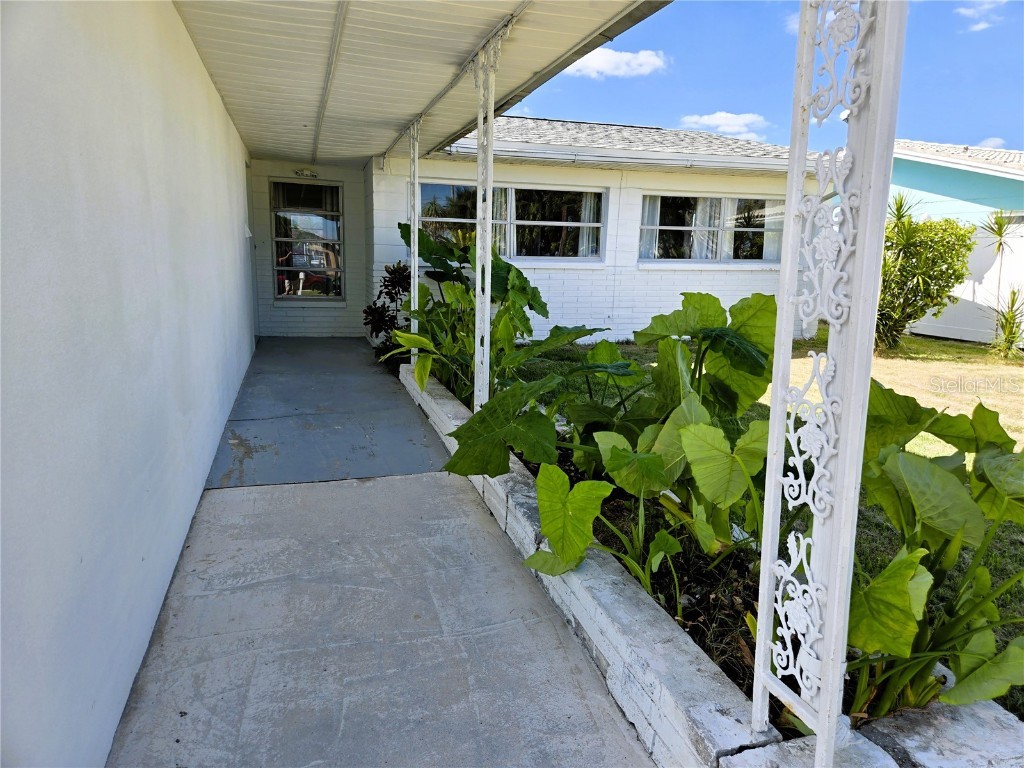 530 Lillian Drive Madeira Beach FL 33708 - BOCA CIEGA BAY TB8441654 image6