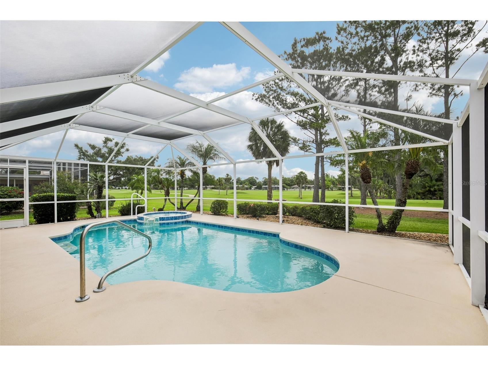 530 Magellan Drive Sarasota FL 34243 A4692098 image2