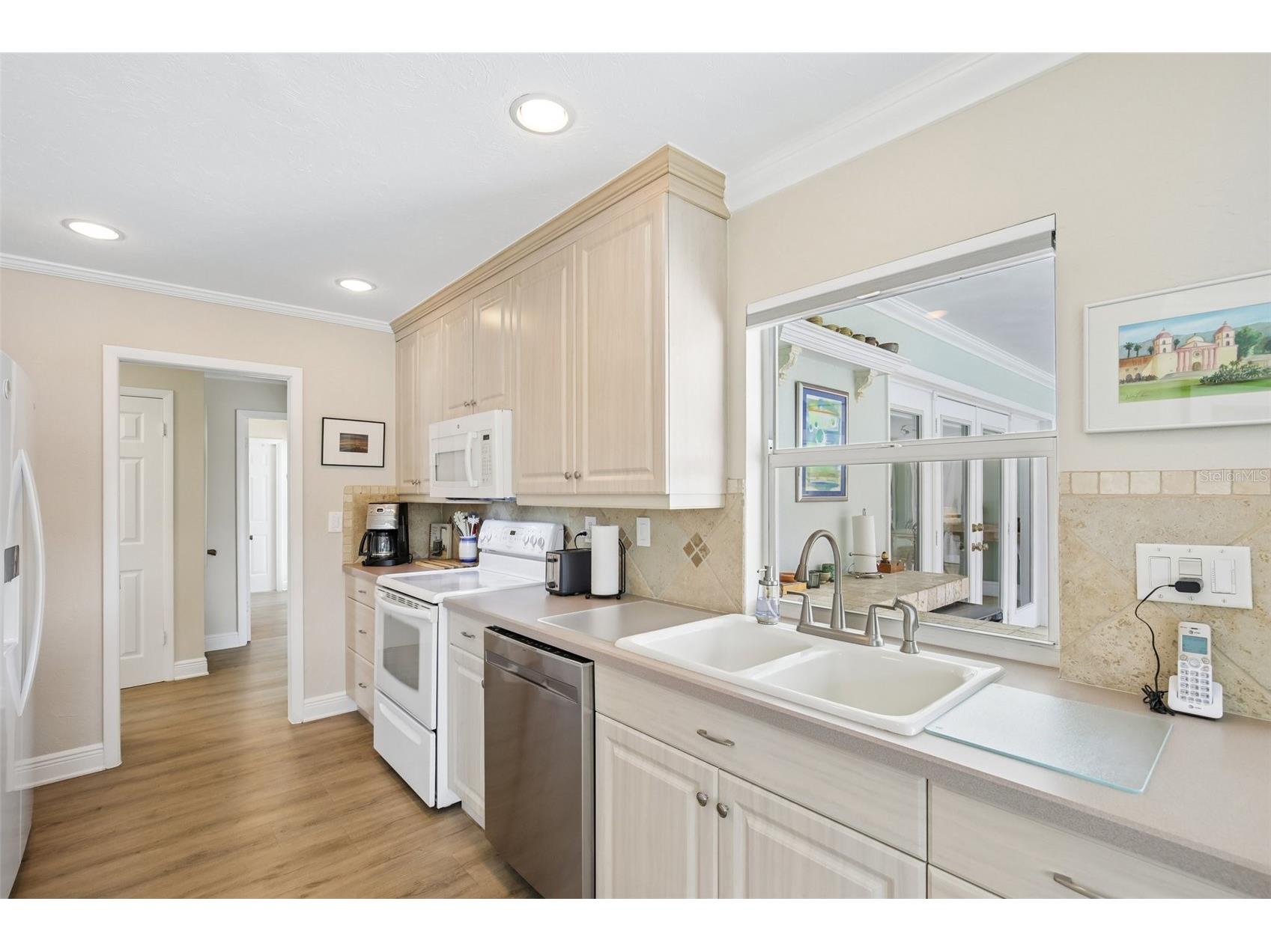 530 Magellan Drive Sarasota FL 34243 A4692098 image7
