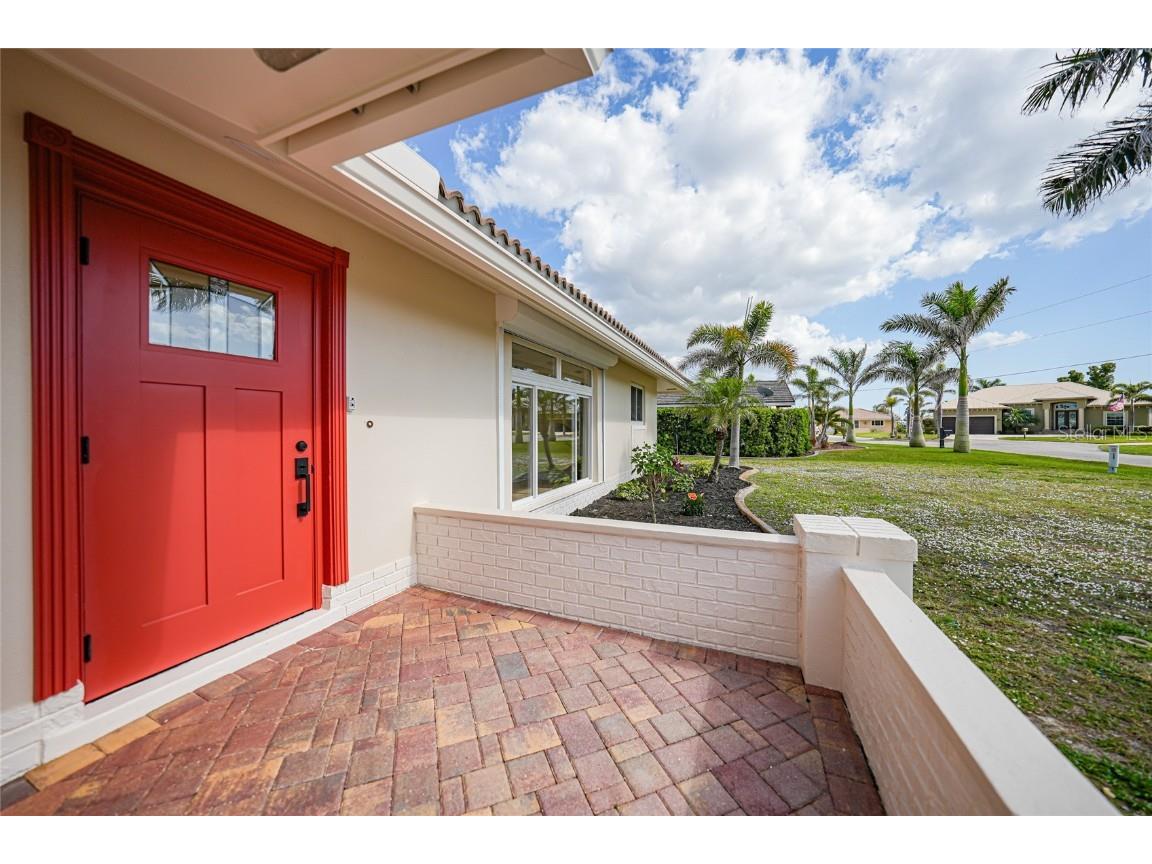 530 Matares Drive Punta Gorda FL 33950 - COCKLE LAGOON C7508144 image3