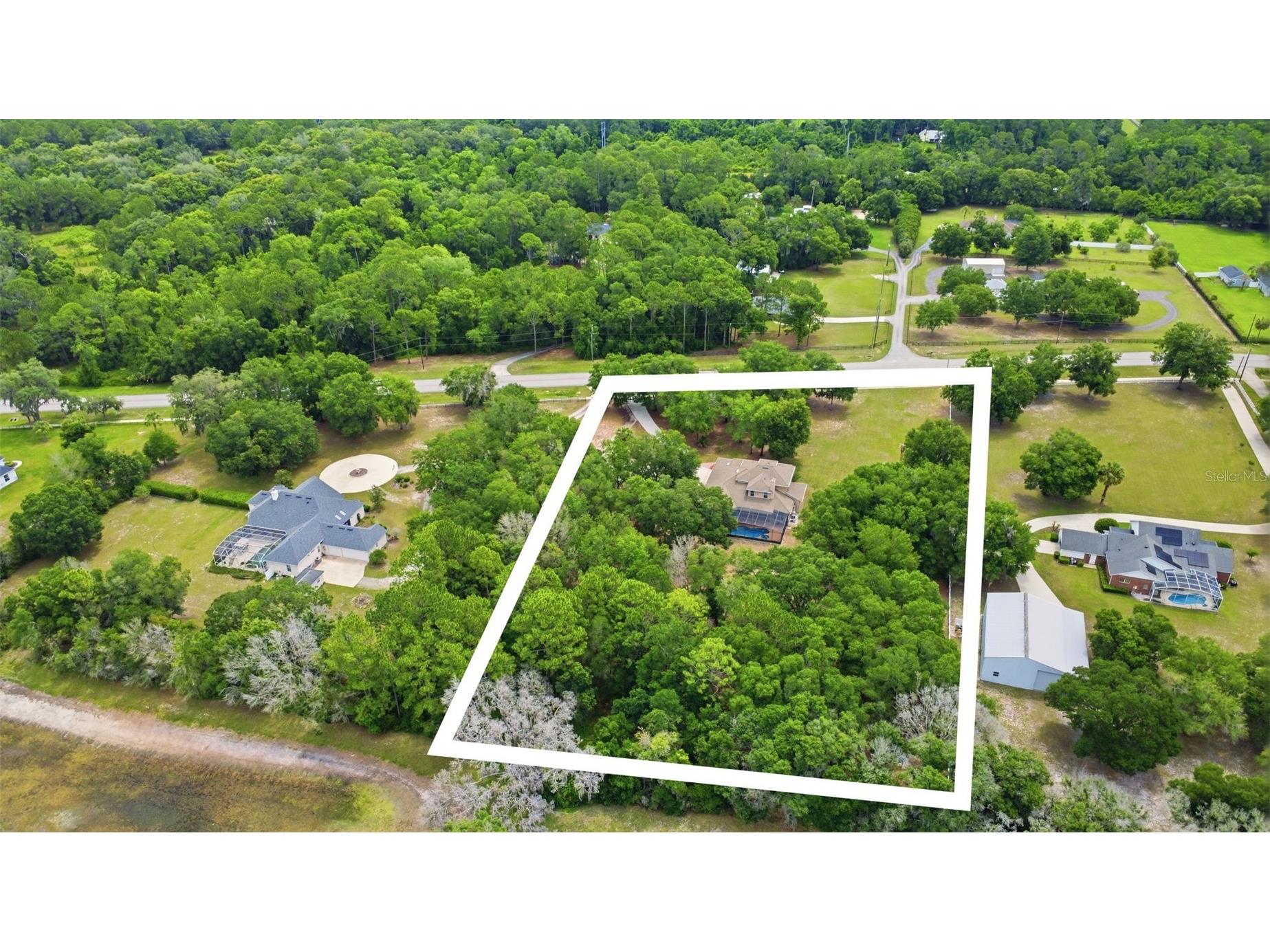 530 N Blue Lake Avenue Deland FL 32724 V4949136 image10