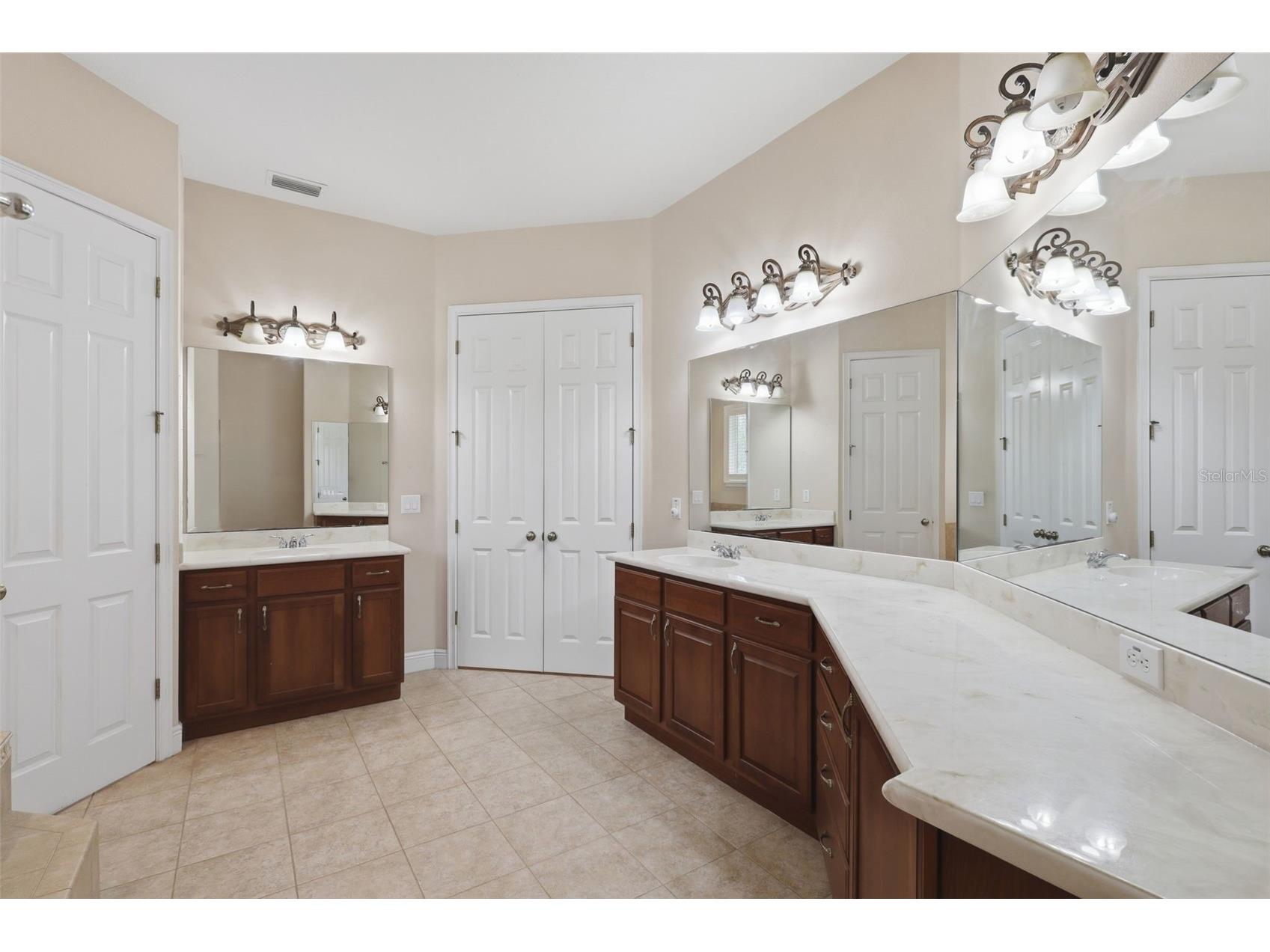 530 N Blue Lake Avenue Deland FL 32724 V4949136 image58