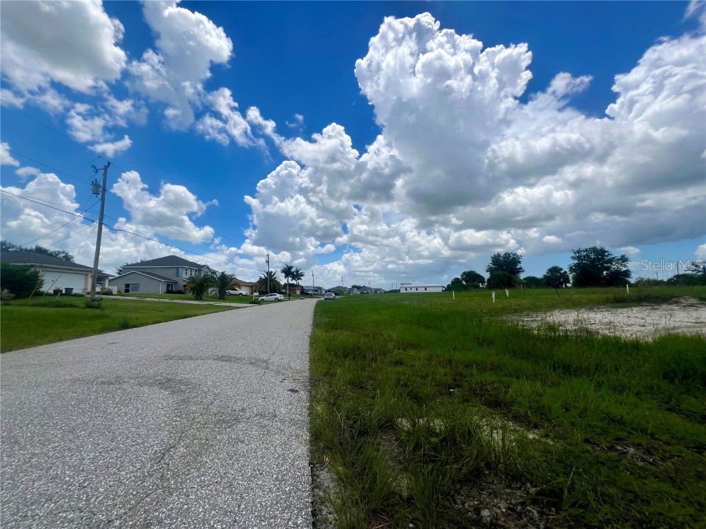 530 NW 18th Place Cape Coral FL 33993 C7516475 image4