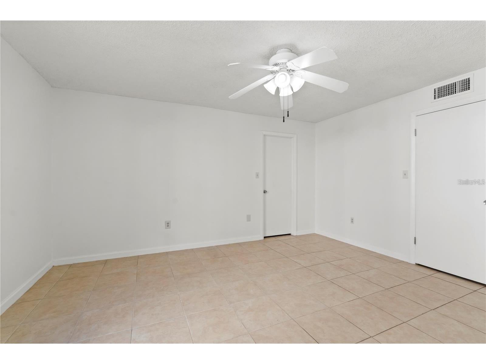 530 Orange Drive #11 Altamonte Springs FL 32701 - LAKE ORIENTA O6393345 image12