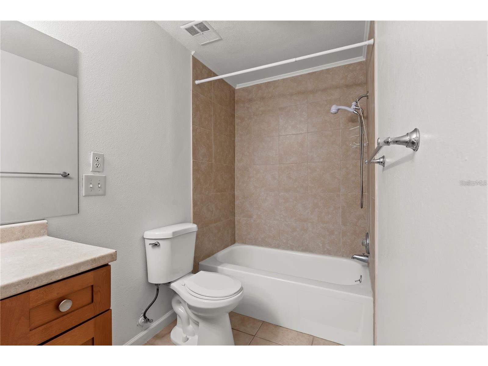 530 Orange Drive #11 Altamonte Springs FL 32701 - LAKE ORIENTA O6393345 image14