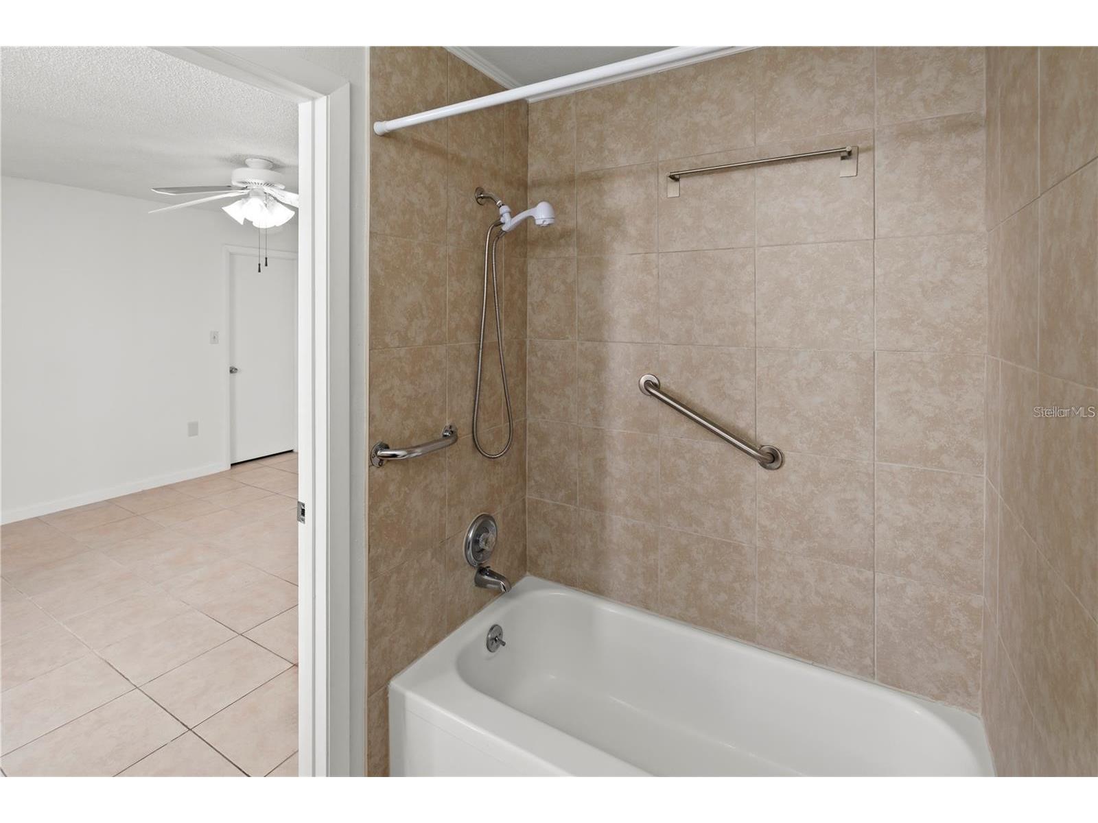 530 Orange Drive #11 Altamonte Springs FL 32701 - LAKE ORIENTA O6393345 image15