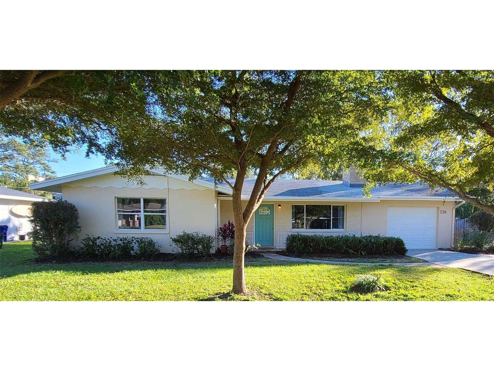 530 Parkview Drive Sarasota FL 34243 A4556899 image1