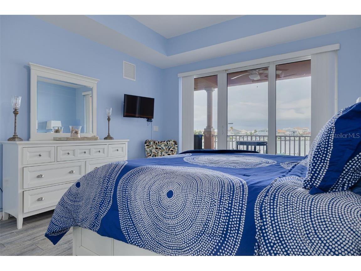 530 S Gulfview Boulevard #205 Clearwater FL 33767 TB8338798 image18