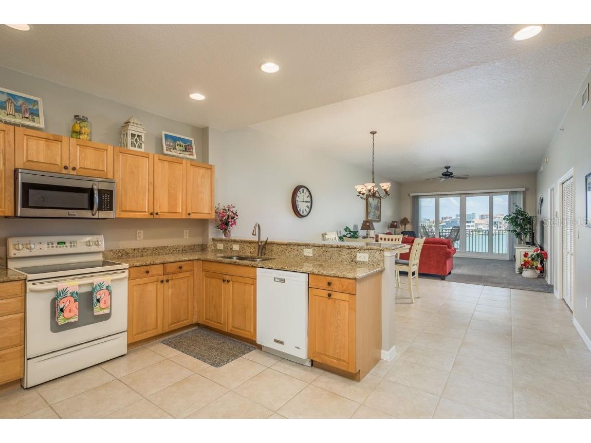 530 S Gulfview Boulevard #303 Clearwater FL 33767 - CLEARWATER BAY TB8368603 image6