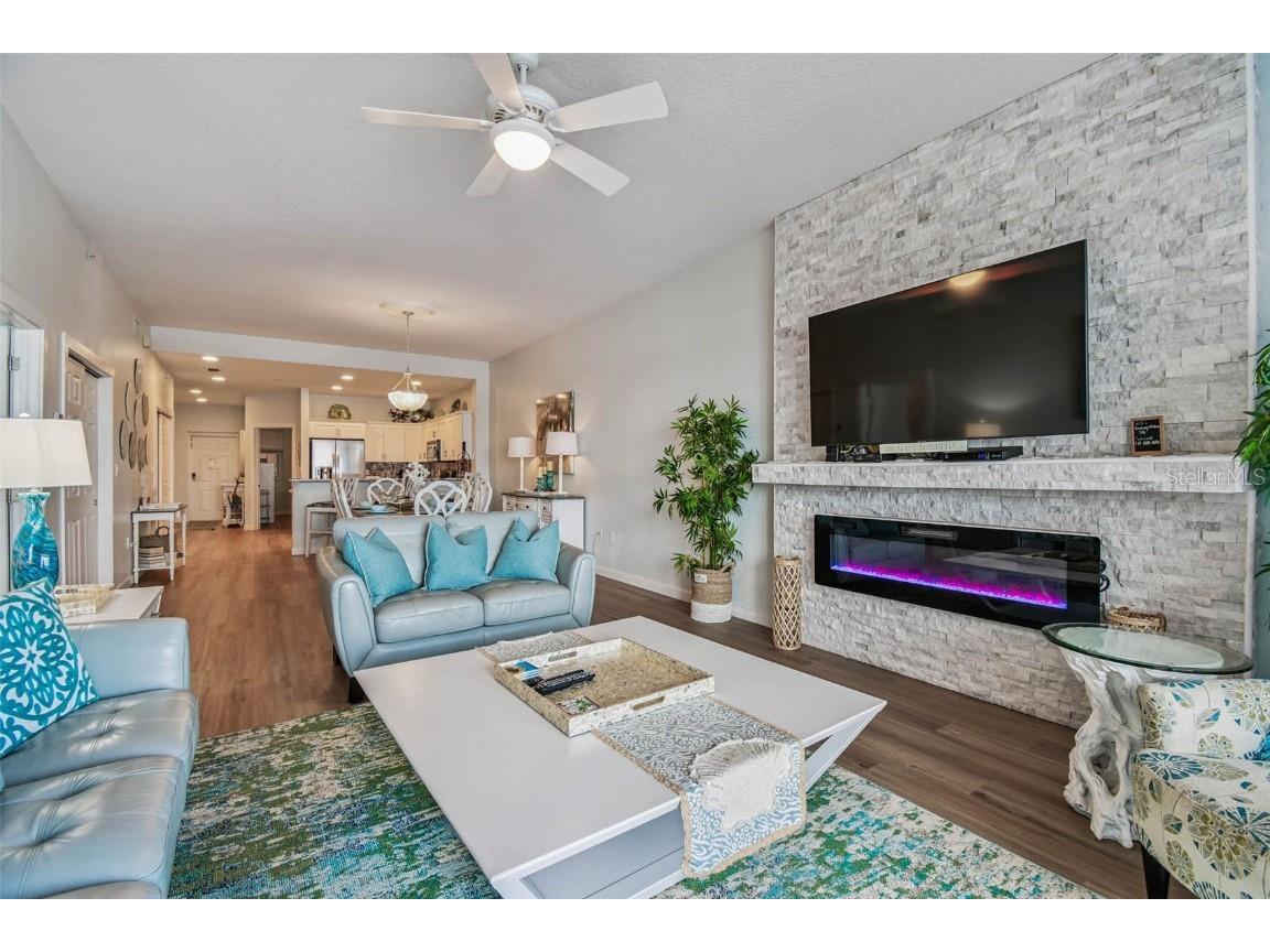 530 S Gulfview Boulevard #304 Clearwater Beach FL 33767 - CLEARWATER BAY TB8424433 image17