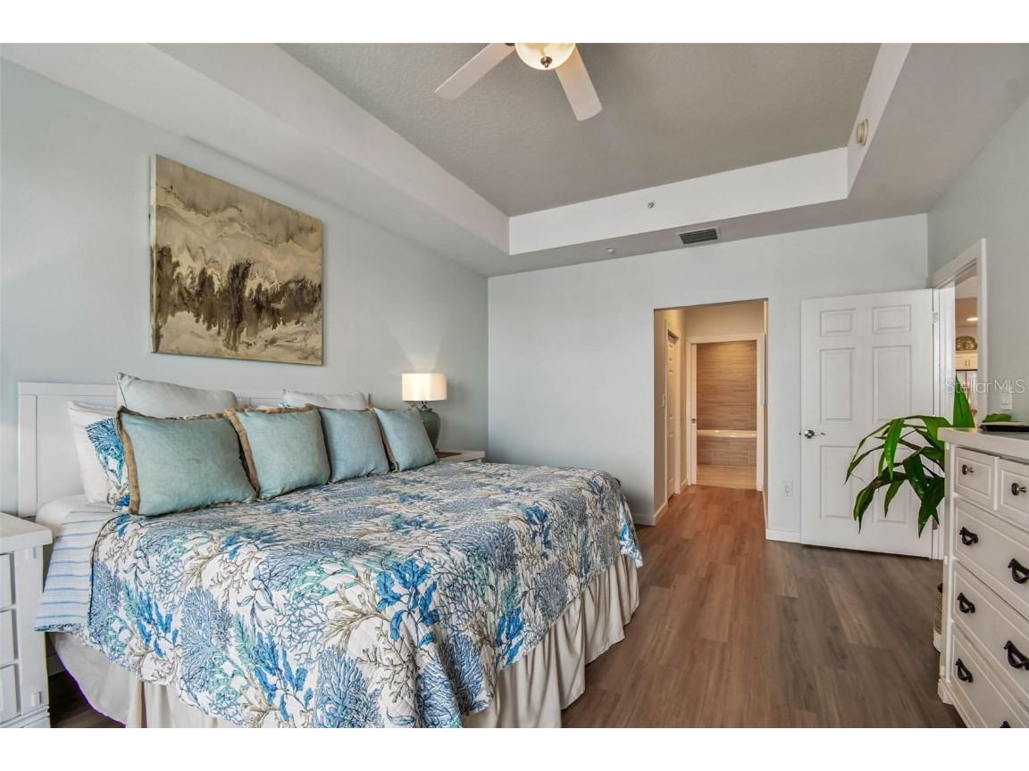 530 S Gulfview Boulevard #304 Clearwater Beach FL 33767 - CLEARWATER BAY TB8424433 image21