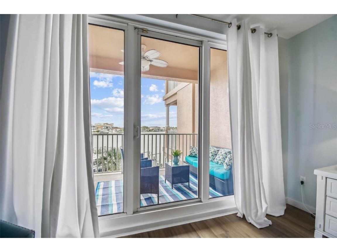 530 S Gulfview Boulevard #304 Clearwater Beach FL 33767 - CLEARWATER BAY TB8424433 image23