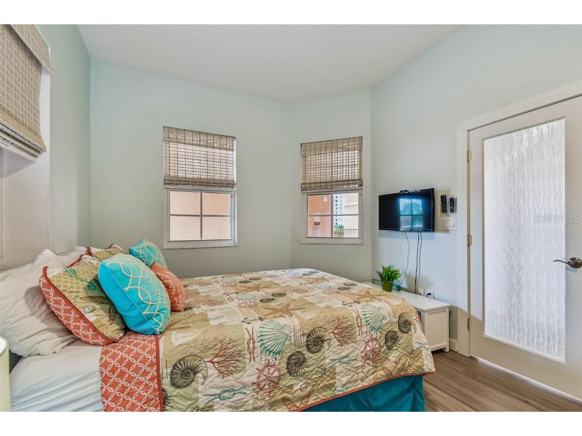 530 S Gulfview Boulevard #304 Clearwater Beach FL 33767 - CLEARWATER BAY TB8424433 image31