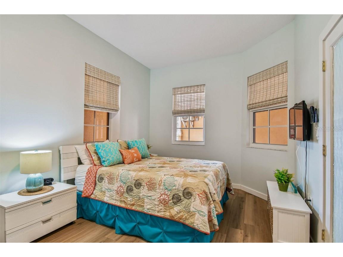 530 S Gulfview Boulevard #304 Clearwater Beach FL 33767 - CLEARWATER BAY TB8424433 image32