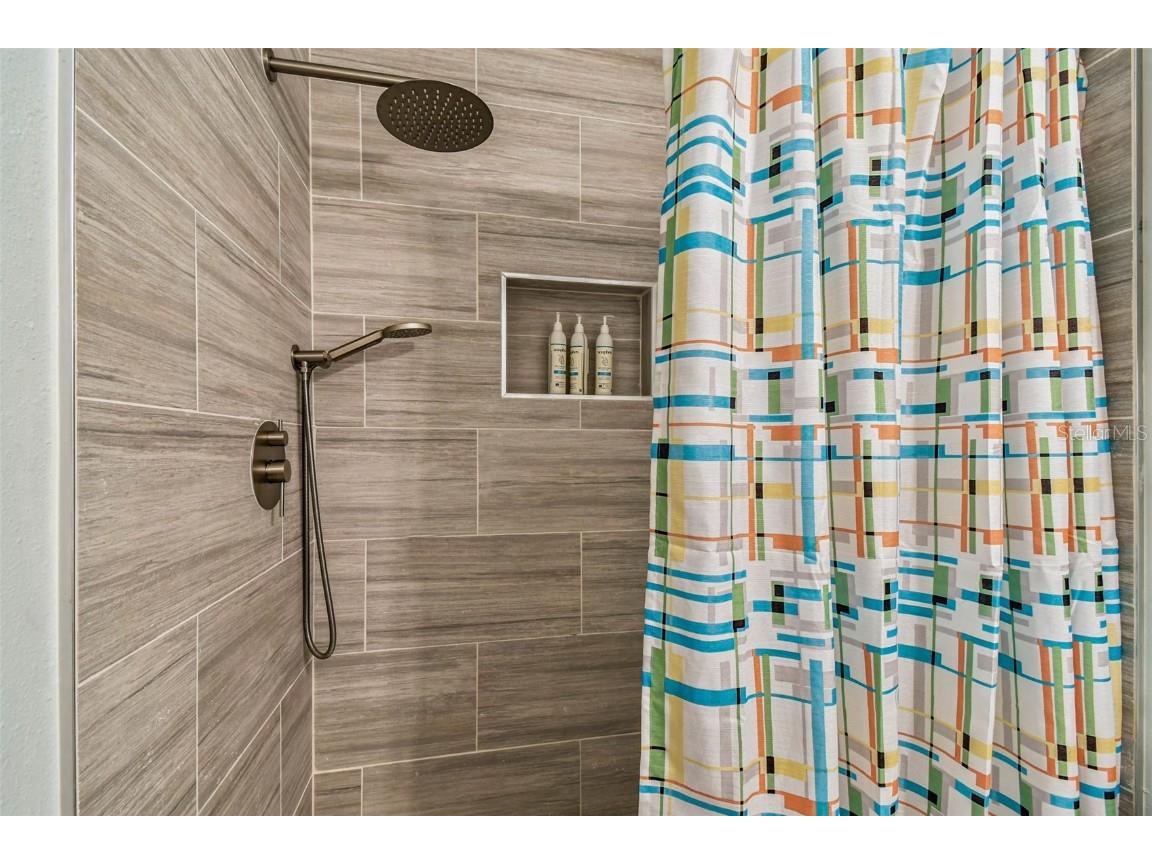 530 S Gulfview Boulevard #304 Clearwater Beach FL 33767 - CLEARWATER BAY TB8424433 image34