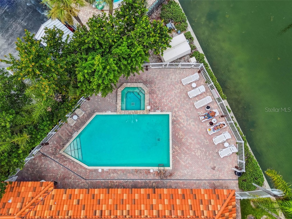 530 S Gulfview Boulevard #304 Clearwater Beach FL 33767 - CLEARWATER BAY TB8424433 image35