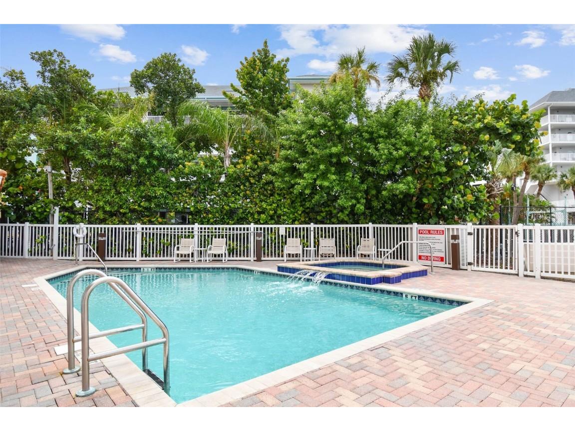 530 S Gulfview Boulevard #304 Clearwater Beach FL 33767 - CLEARWATER BAY TB8424433 image36