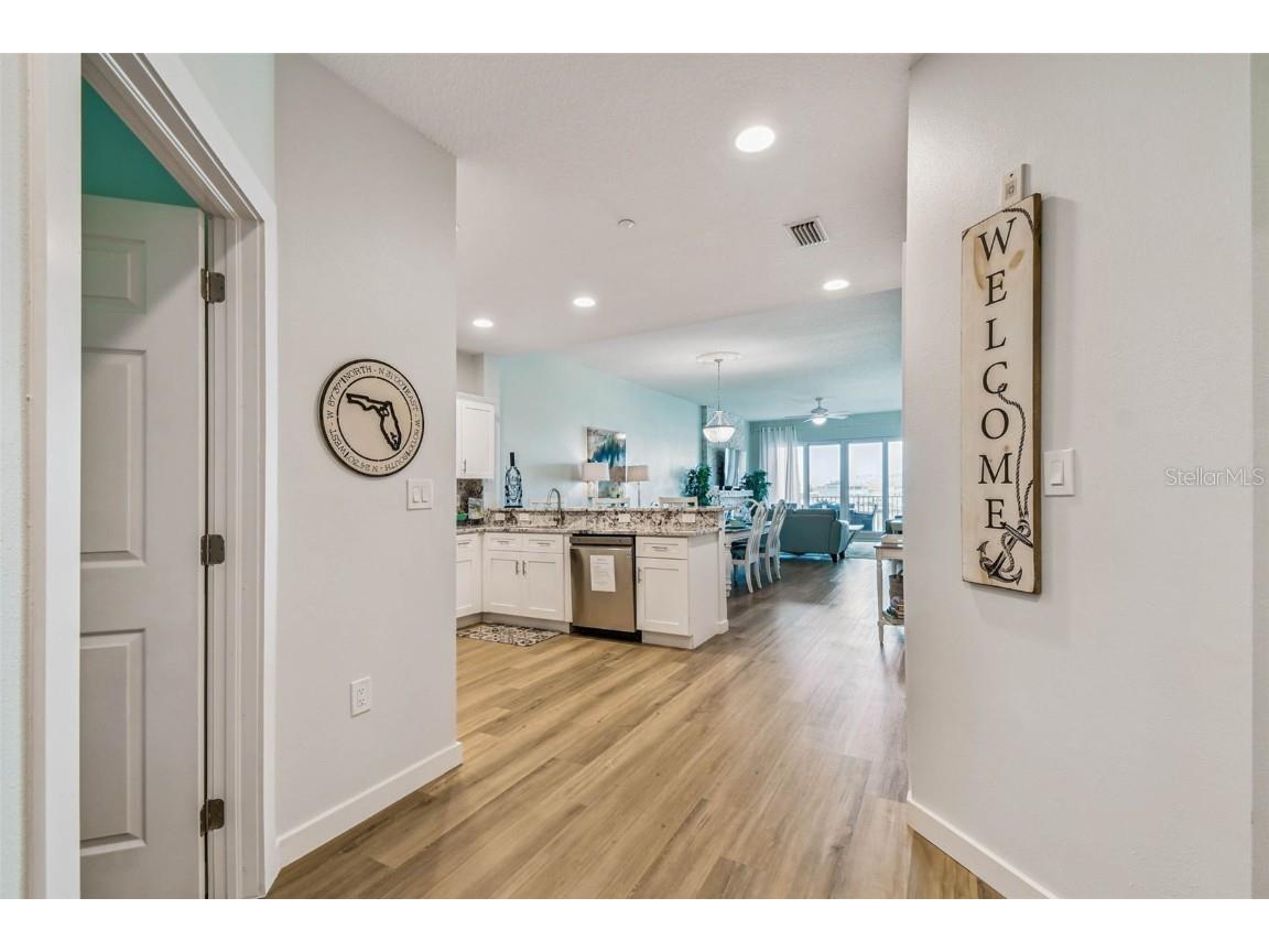 530 S Gulfview Boulevard #304 Clearwater Beach FL 33767 - CLEARWATER BAY TB8424433 image7