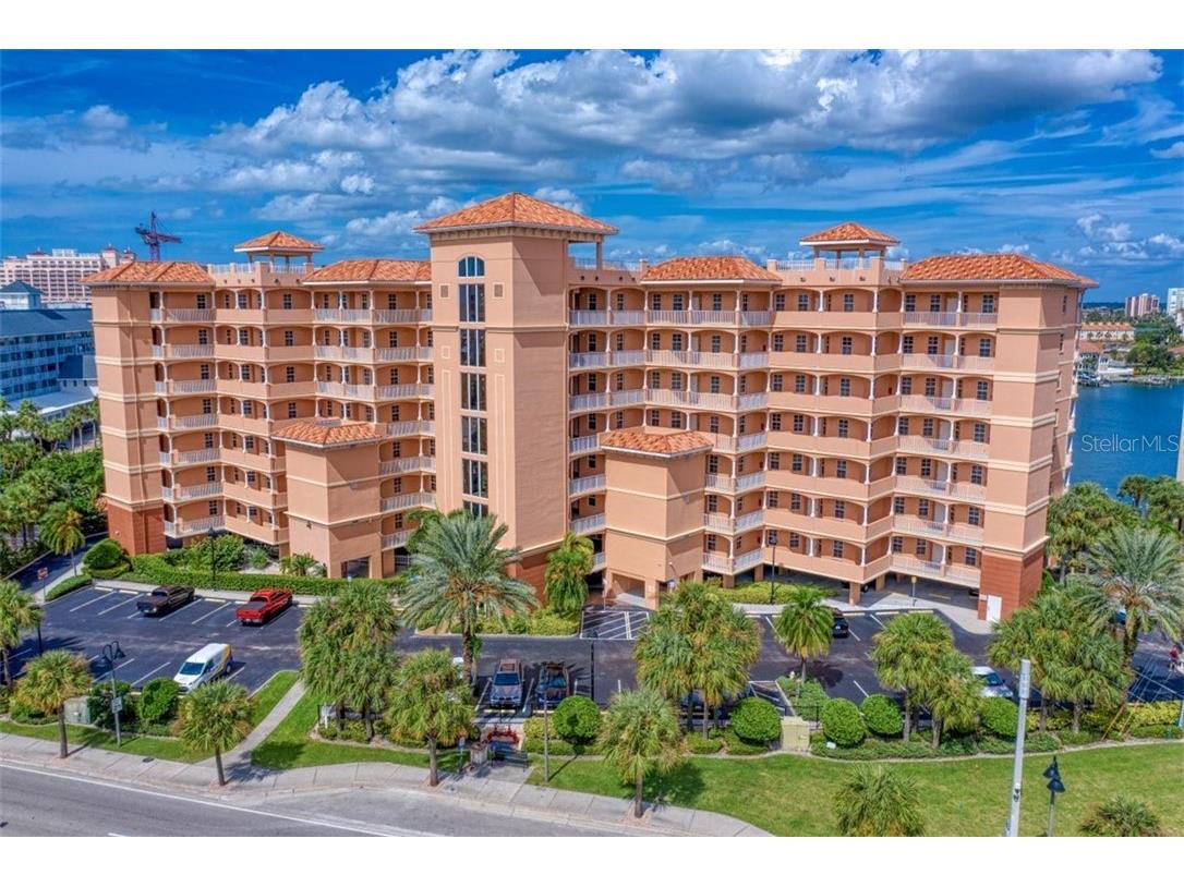530 S Gulfview Boulevard #401 Clearwater Beach FL 33767 - CLEARWATER BAY U8113380 image2